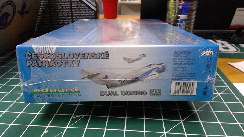 1:72 Mig-15 in Czech Service Eduard Limited Dual Combo