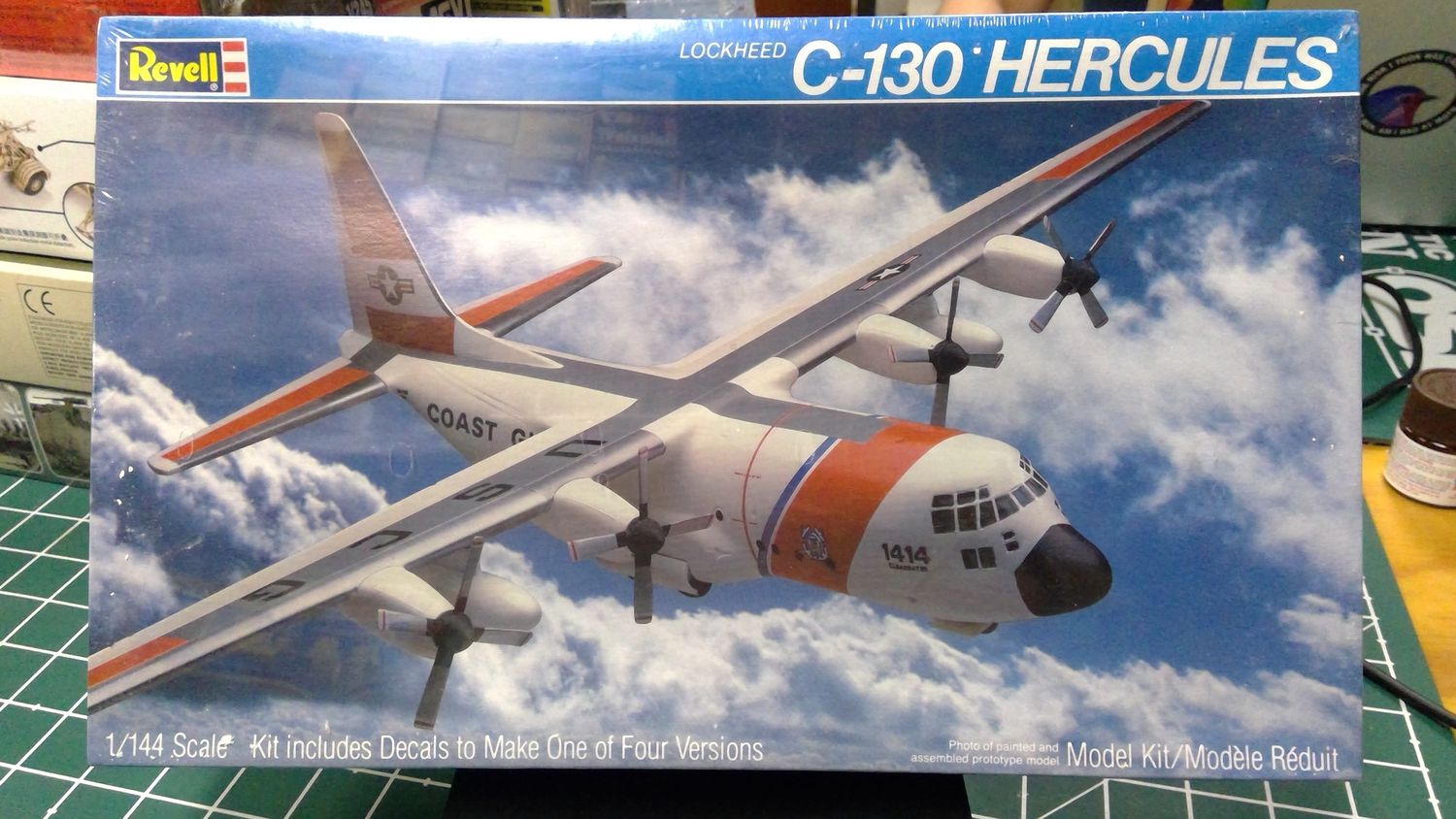 1:144 Lockheed C-130 Hercules Revell
