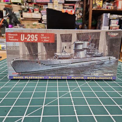 U-295 41 + Biber