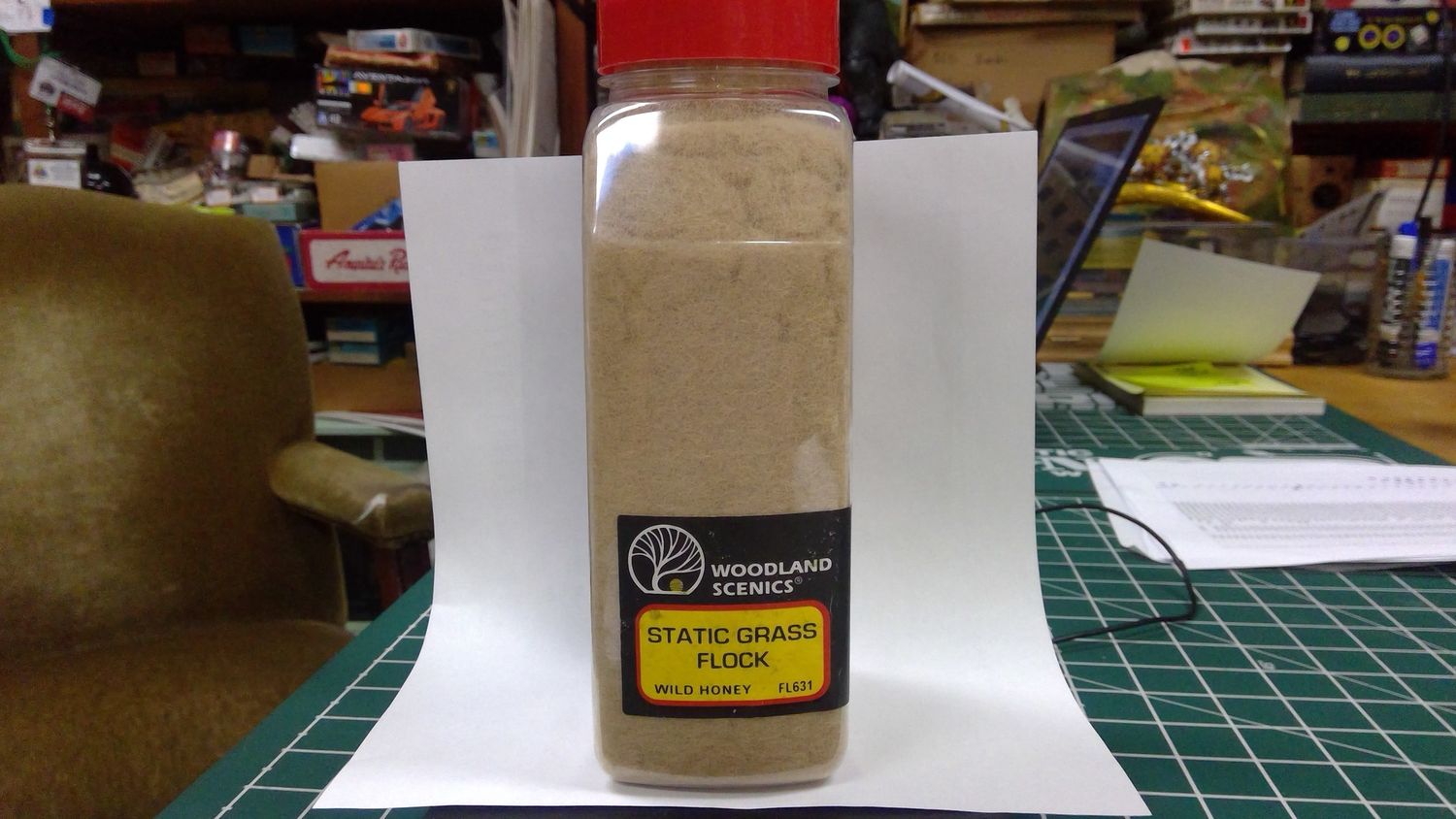 32oz Shaker Wild Honey Static Grass Flock FL631
