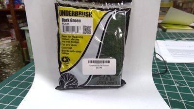 Underbrush Dark Green FC137