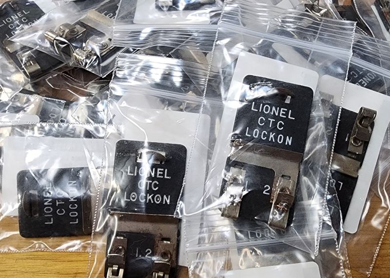 Vintage Lionel CTC Lock-On