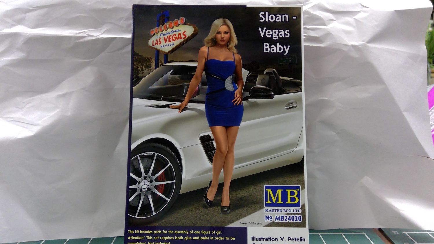 Sloan - Vegas Baby Dangerous Curves Series Master Box | No. MB24020 | 1:24