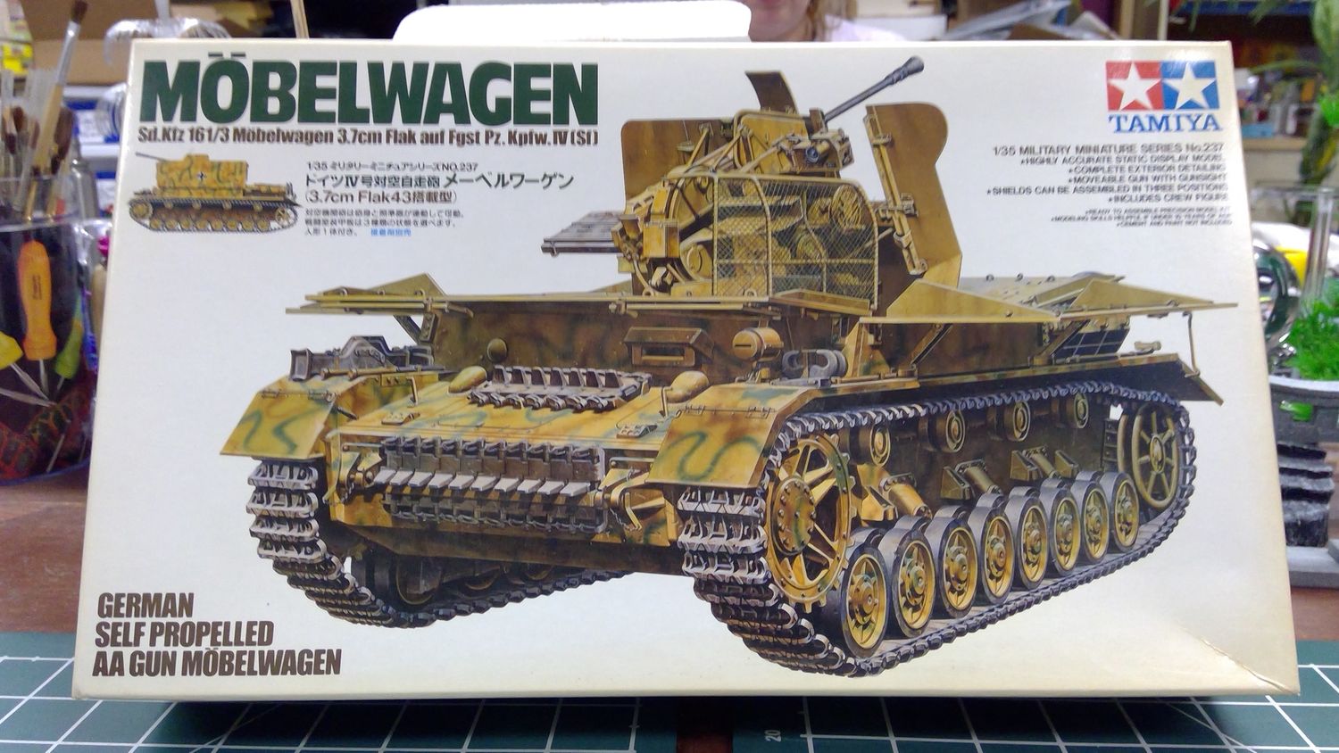 Mobelwagen 3.7cm Flak AUf Fgst Pz. 35237  | Tamiya | OMK | 1:35