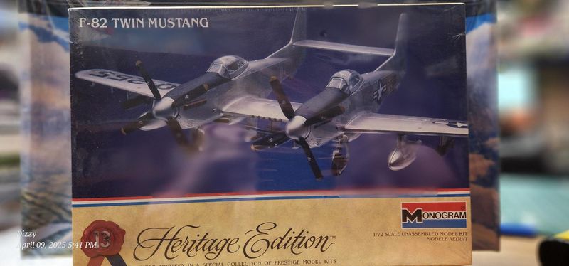 F-82 Twin Mustang Heritage Edition Monogram | No. 6063 | 1:72