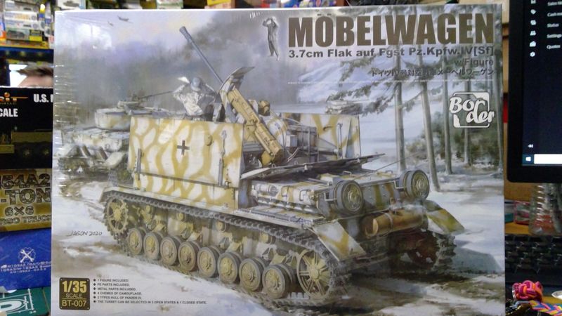 Soviet BA-10 Armor Car Hobby Boss 83840 1:35