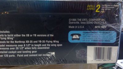 X/YB-35 Flying Wing AMT 8615 1:72  (1995)