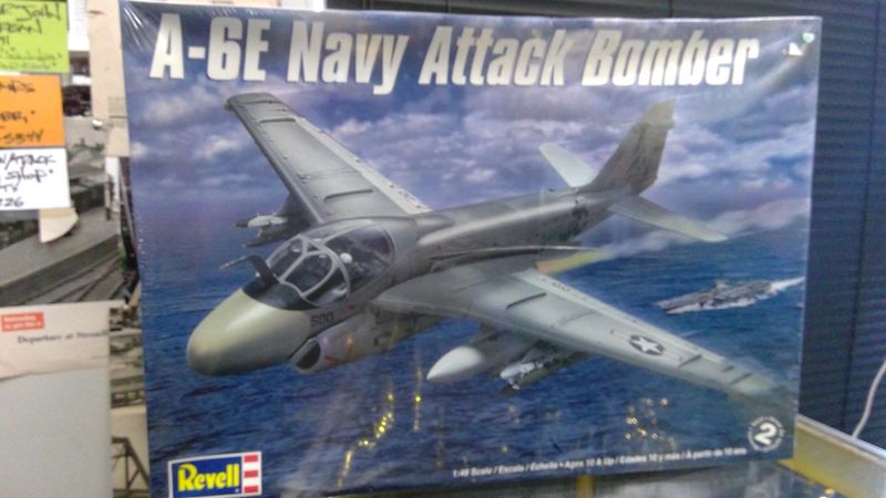 A-6E Navy Attack Bomber Intruder Revell 85-5626 1:48