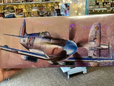 Spitfire Hf Mk.14E Belgian Escadrille Fujimi 72003