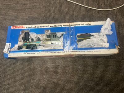 Lionel Steam Engine with Tender Rock Island and Peoria 8004