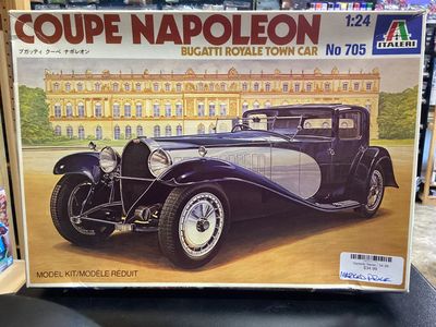 Bugatti Coupe Napoleon Bugatti Royale Town Car Italeri | No. 705 | 1:24