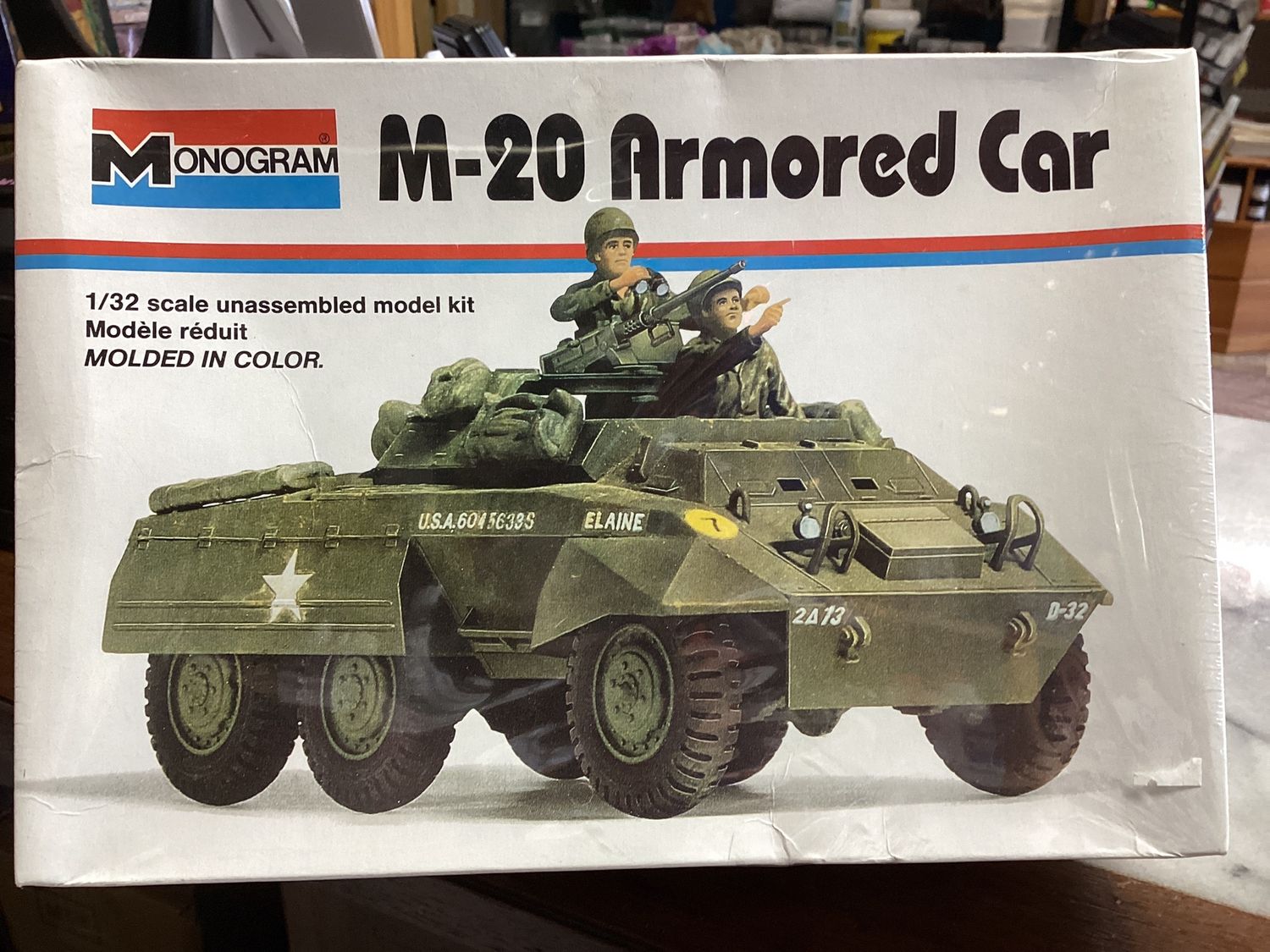 M20 Utility Car   1:32 - Monogram 1977