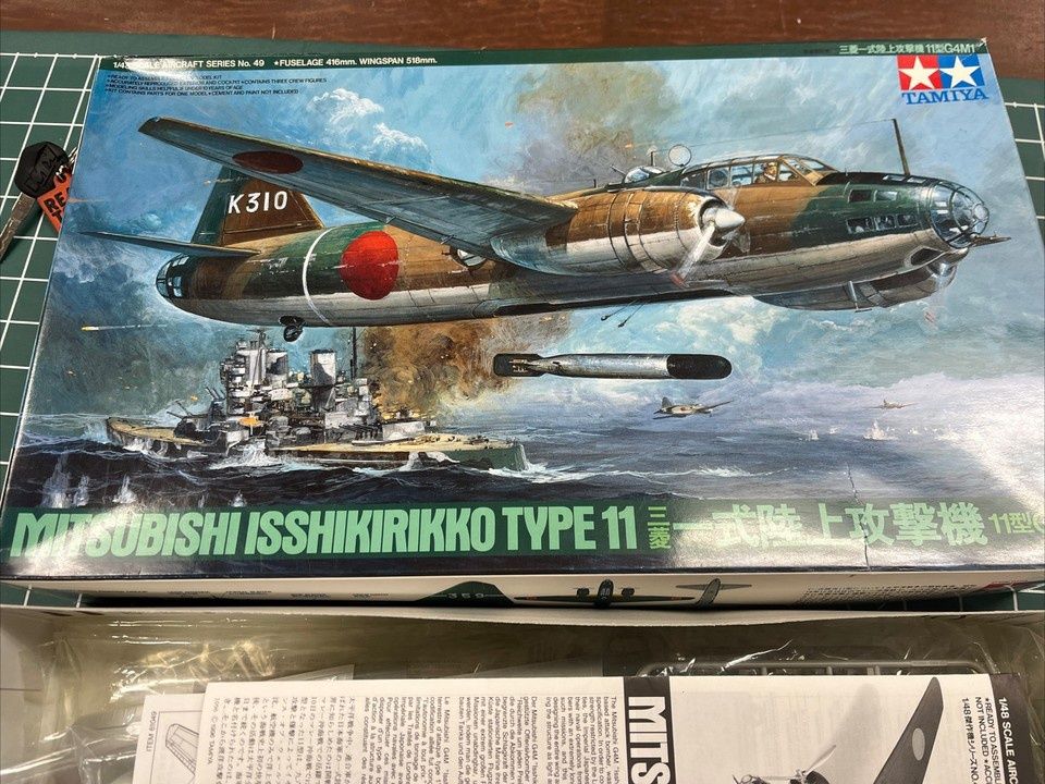 Tamiya G4M1 Isshikirikko Type 11 Betty Aircraft Model Kit