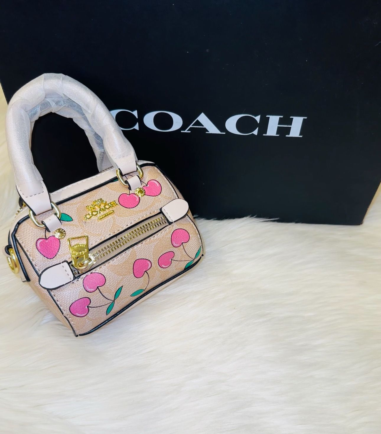 Cherry mini purse