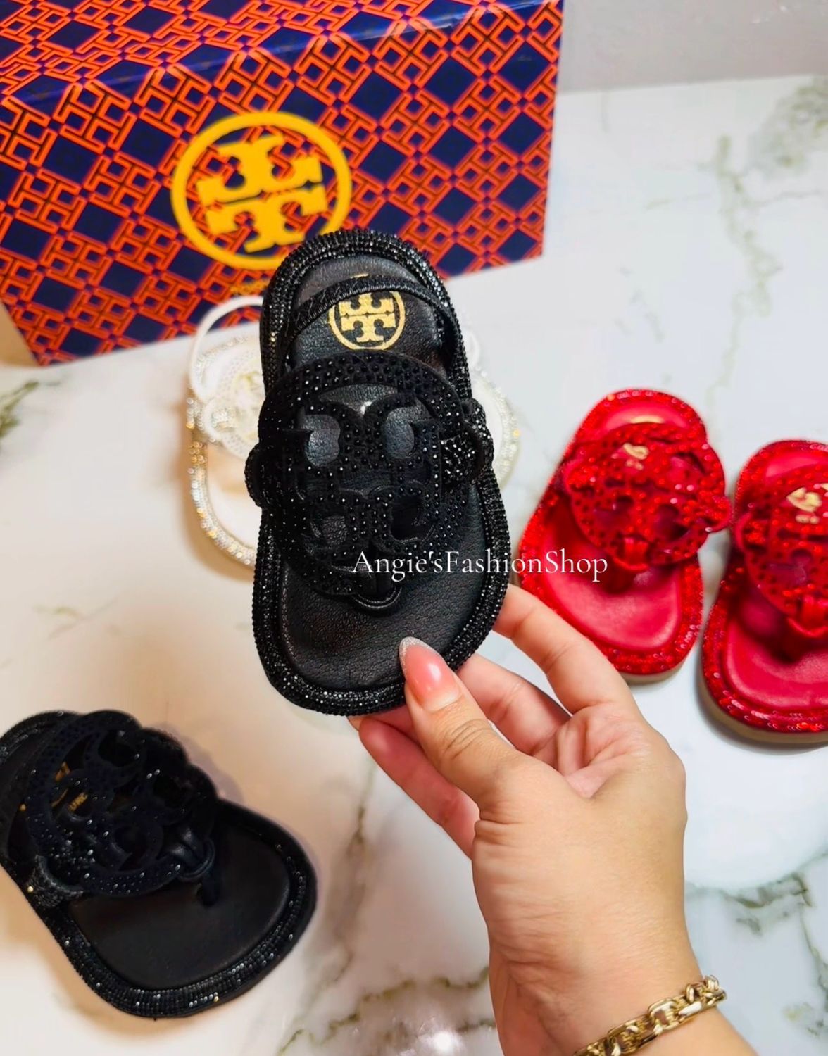 TB sandals (black)