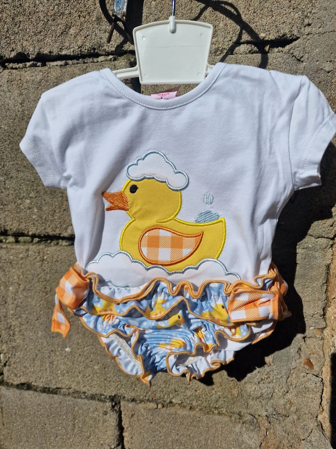 Conjunto pato niña