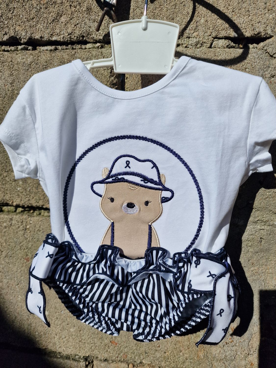 Conjunto osita niña