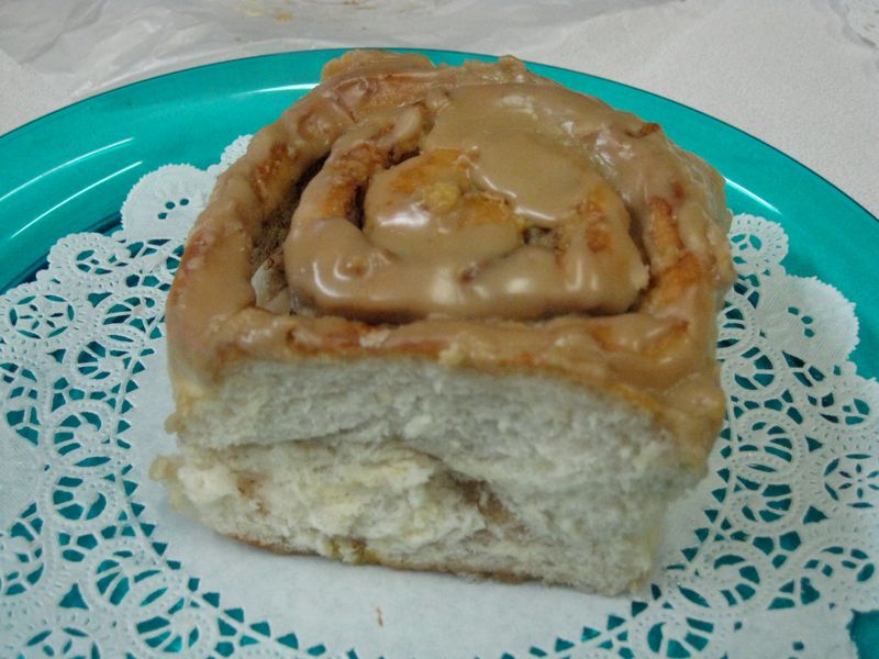 Old Fashioned Cinnamon Roll