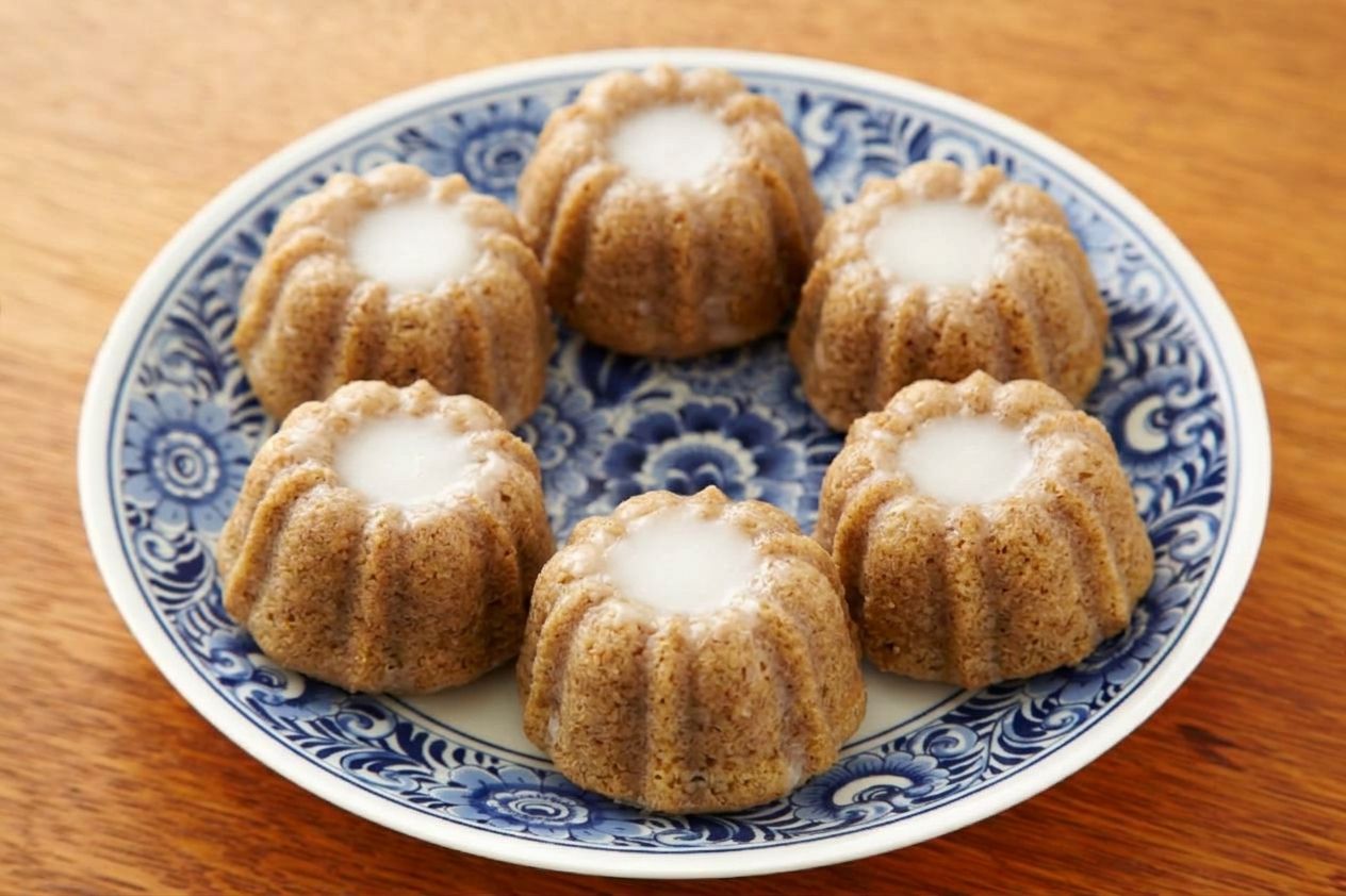 Pumpkin Creme Cake
