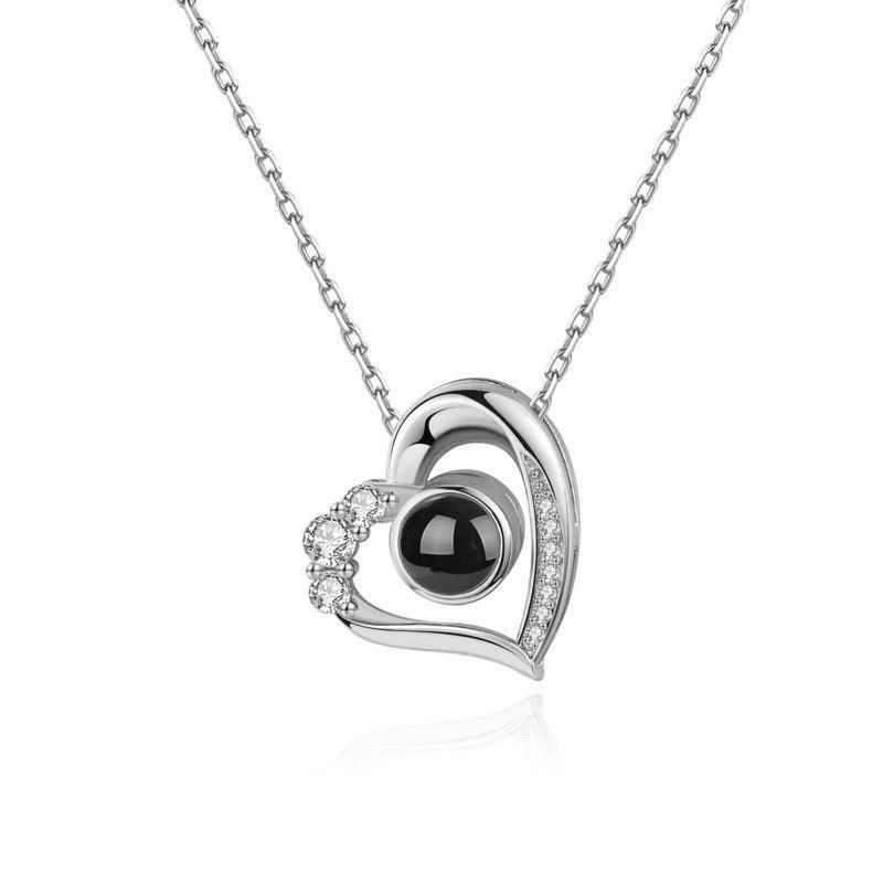 Women Heart-shaped Projection Necklace Gifts, Color: White gold