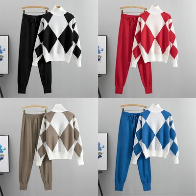 Women&#39;s High Collar Knitted Leisure Style Suit