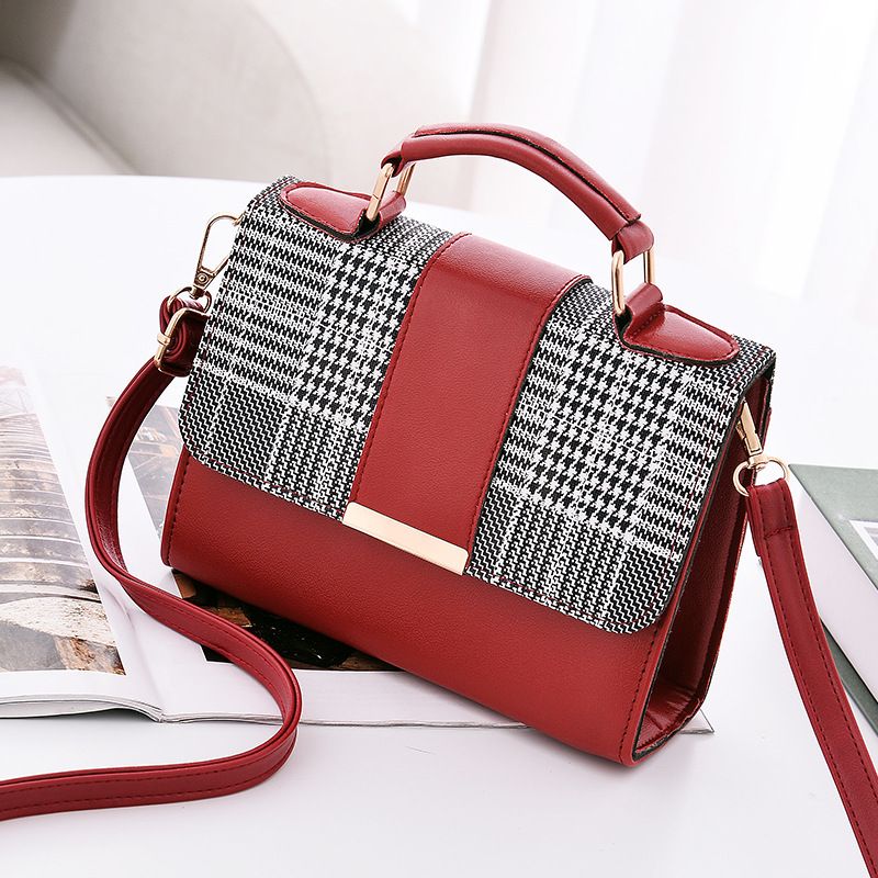 Women&#39;s Shoulder and Fashion Handbags, Color: Wine red