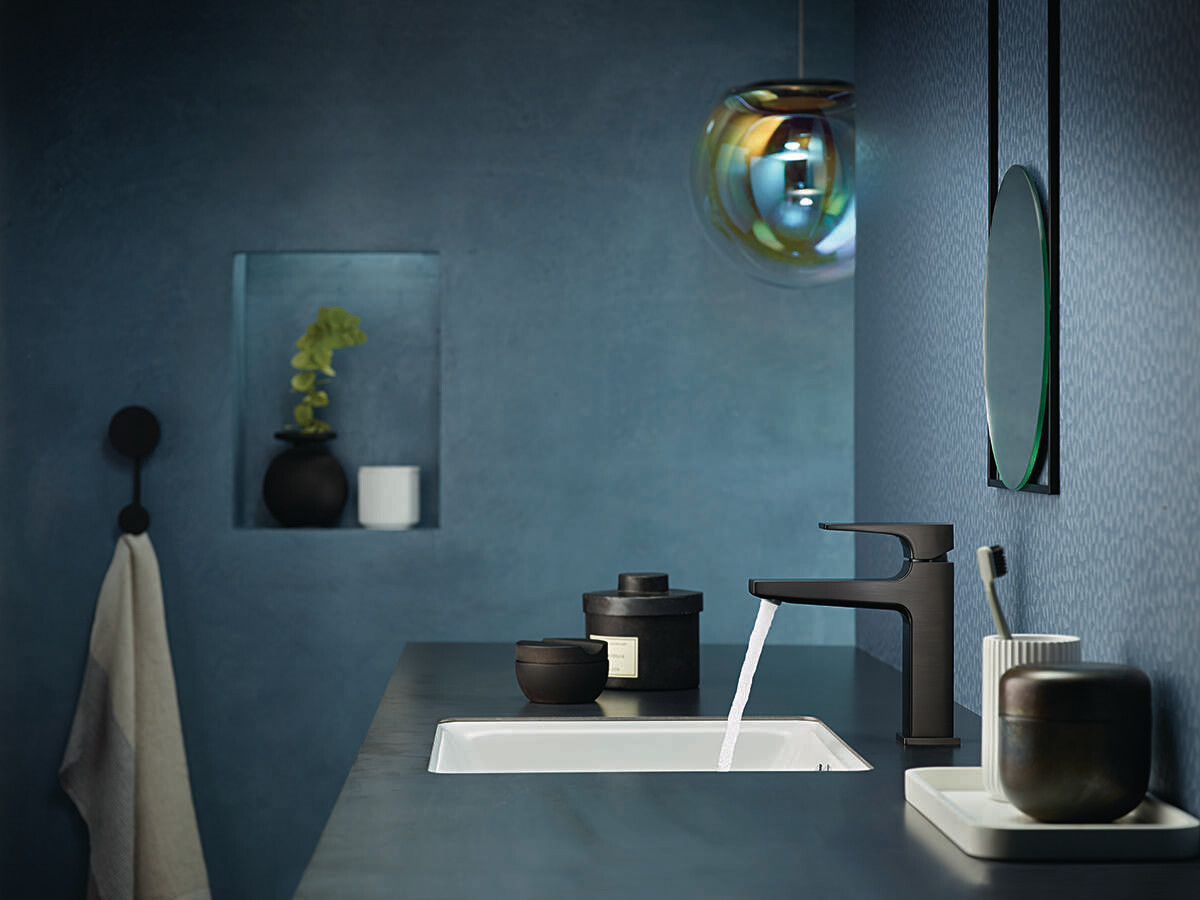 Hansgrohe Metropol 110 Basin Mixer in Brushed Black Chrome with Push-Open Waste