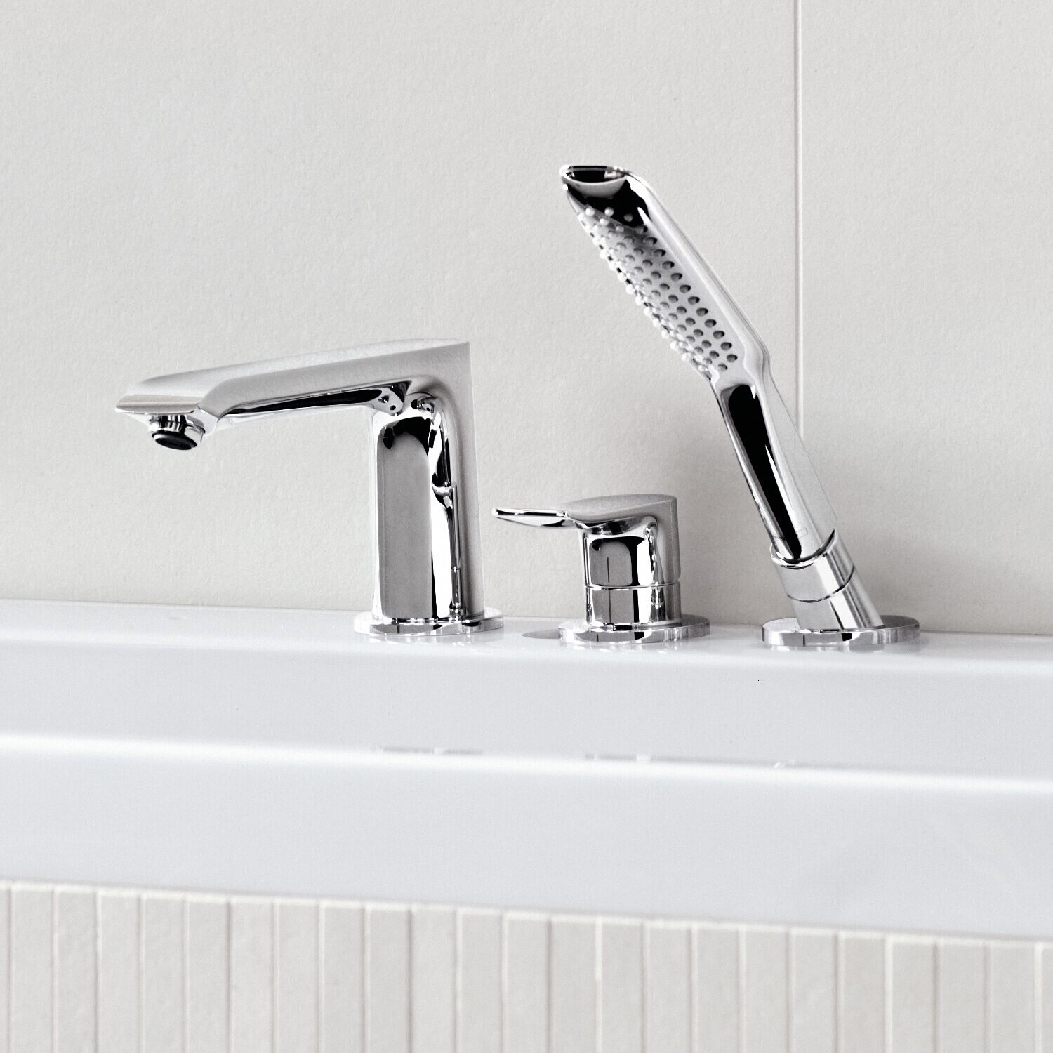 Mitigeur 3 trous pour montage sur bord de baignoire Hansgrohe Metris — vue 4