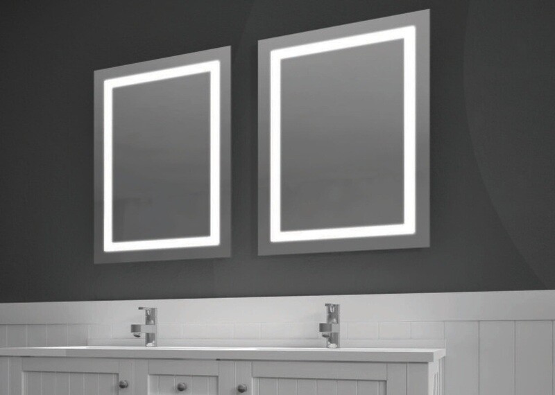 Miroir de salle de bains LED RBA série Queen 50 x 70 cm