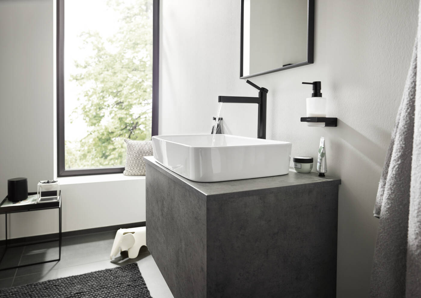Mitigeur de lavabo Hansgrohe Finoris 260 avec bonde push-open en noir mat - vue 3
