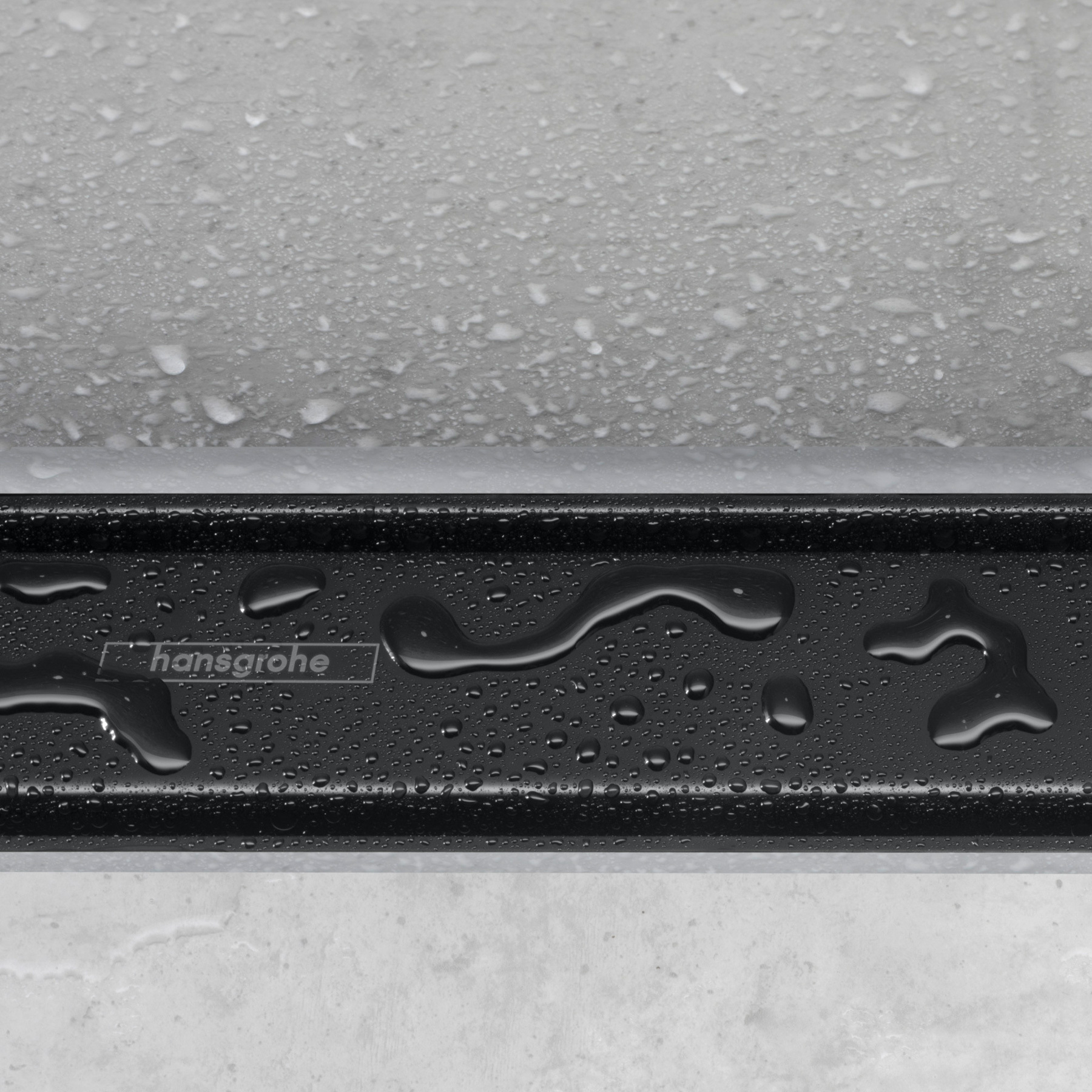 Set de finition Hansgrohe RainDrain Match 700 mm avec cadre réglable en noir mat - vue 3