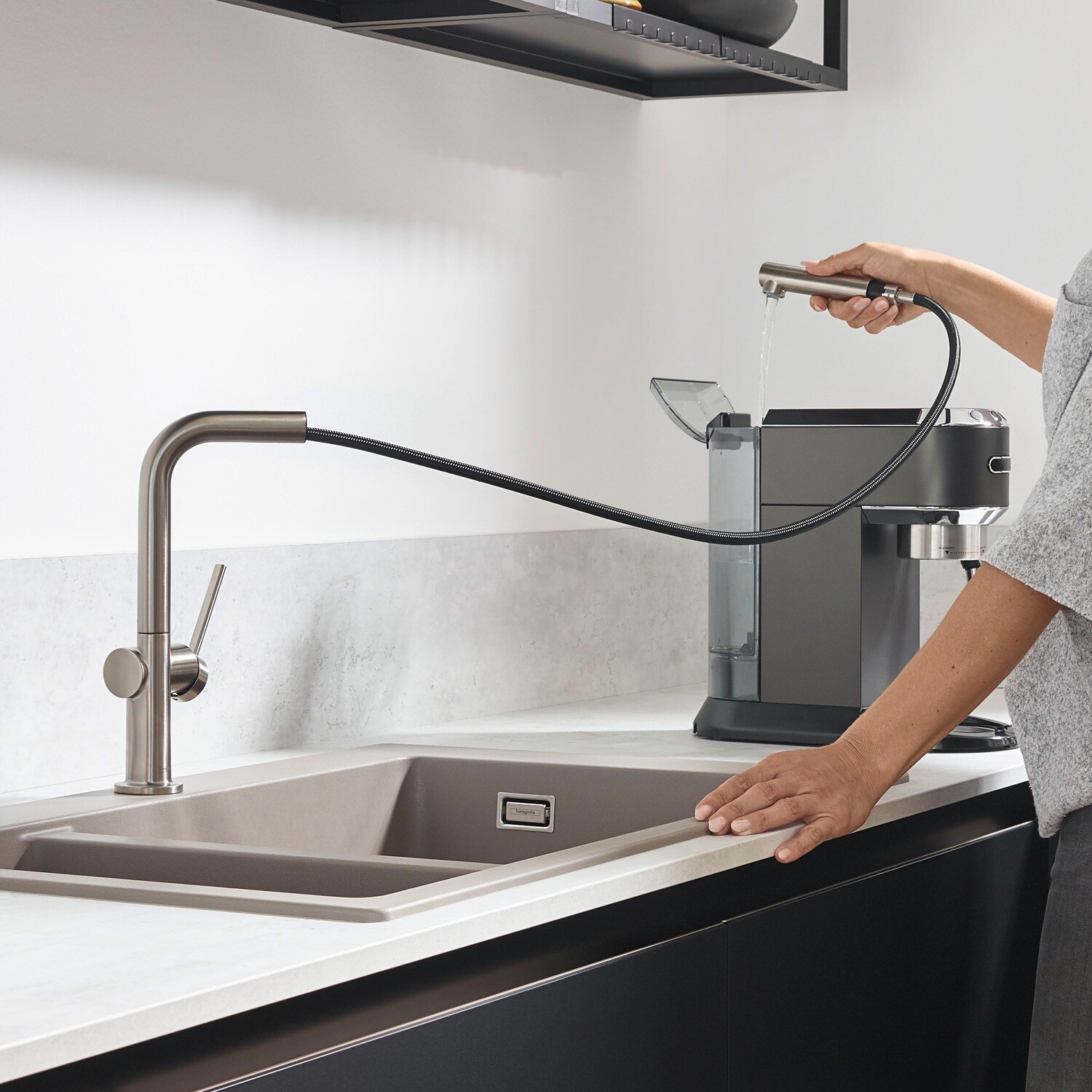 Mitigeur de cuisine Hansgrohe Talis M54 270 avec douchette extractible 1 jet en acier inoxydable brossé — vue 4
