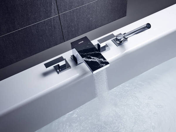 Mélangeurs de baignoire personnalisables