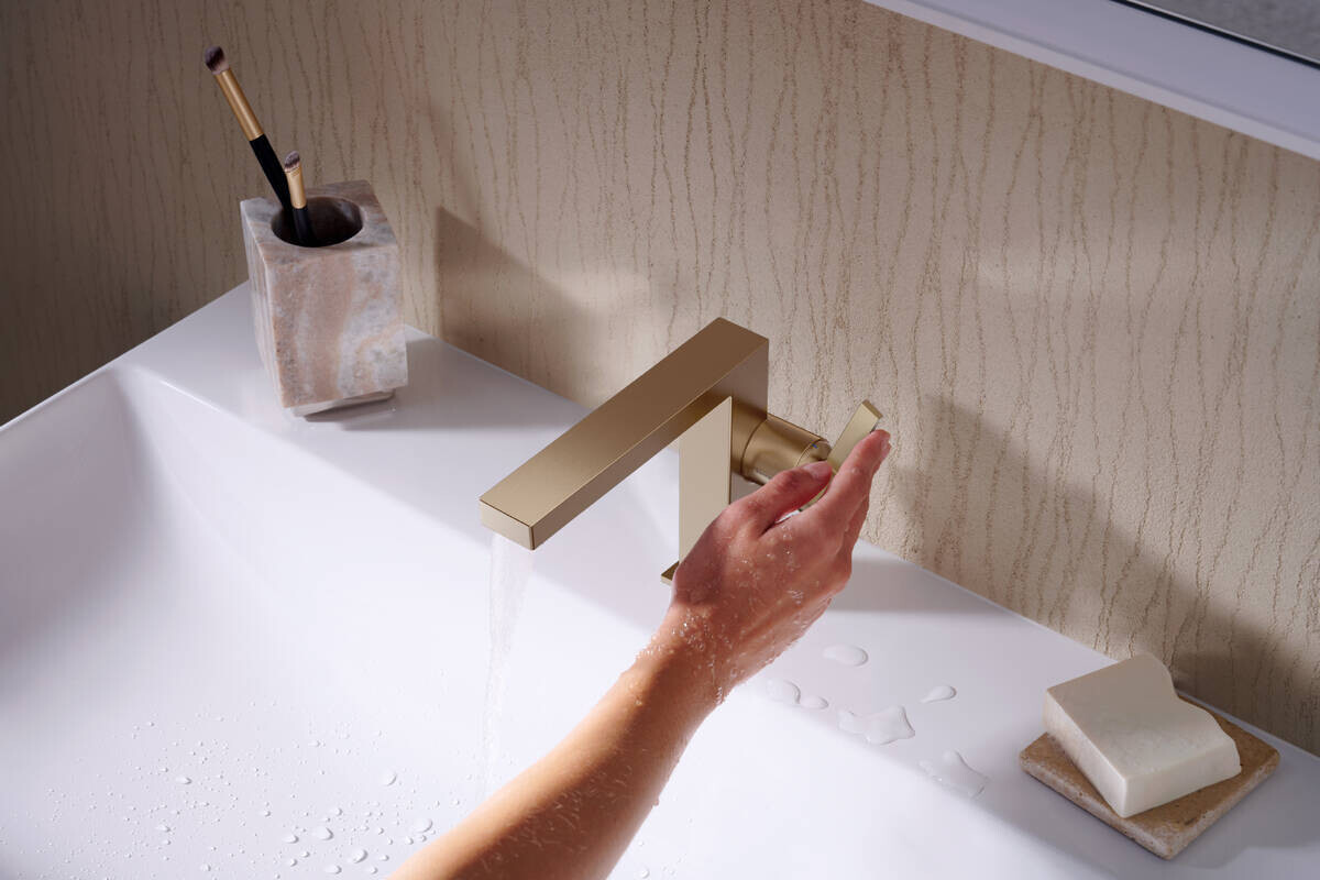 Mitigeur de lavabo Hansgrohe Tecturis E Fine 110 CoolStart avec bonde Push-Open en bronze brossé — vue 3