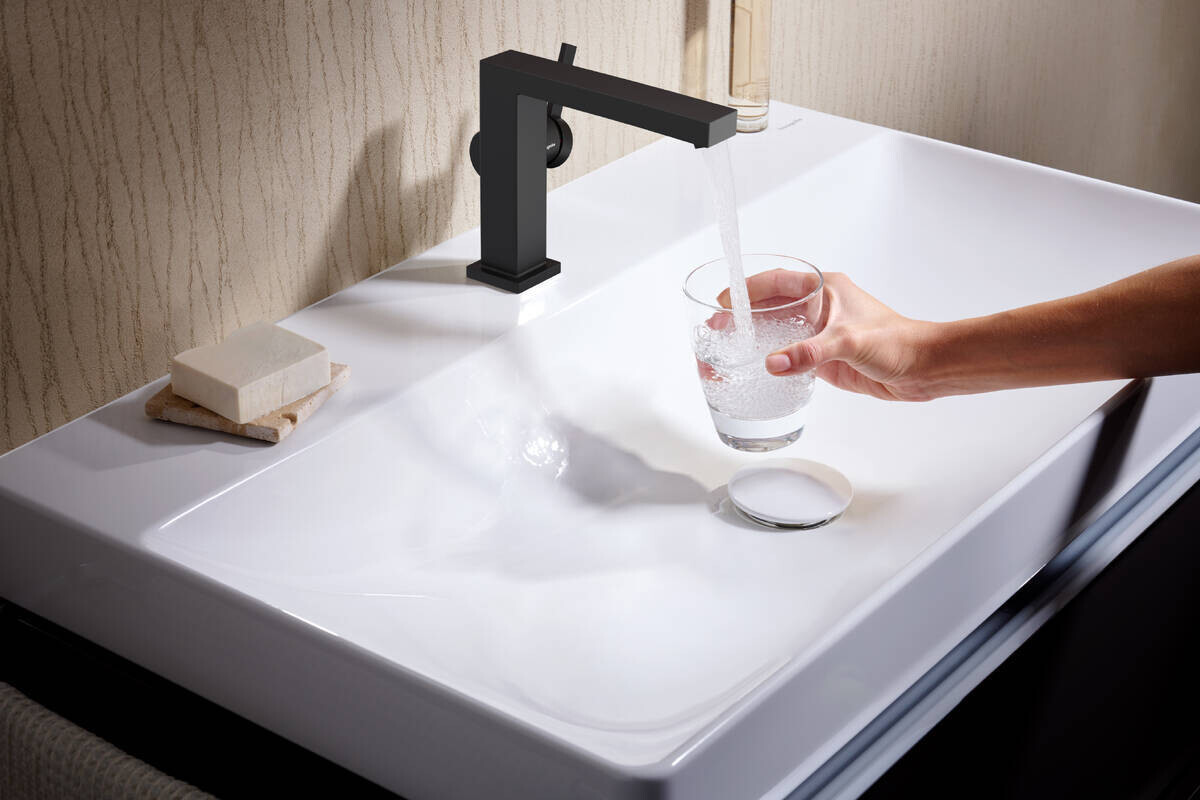 Mitigeur de lavabo Hansgrohe Tecturis E Fine 110 CoolStart avec bonde Push-Open en noir mat — vue 4