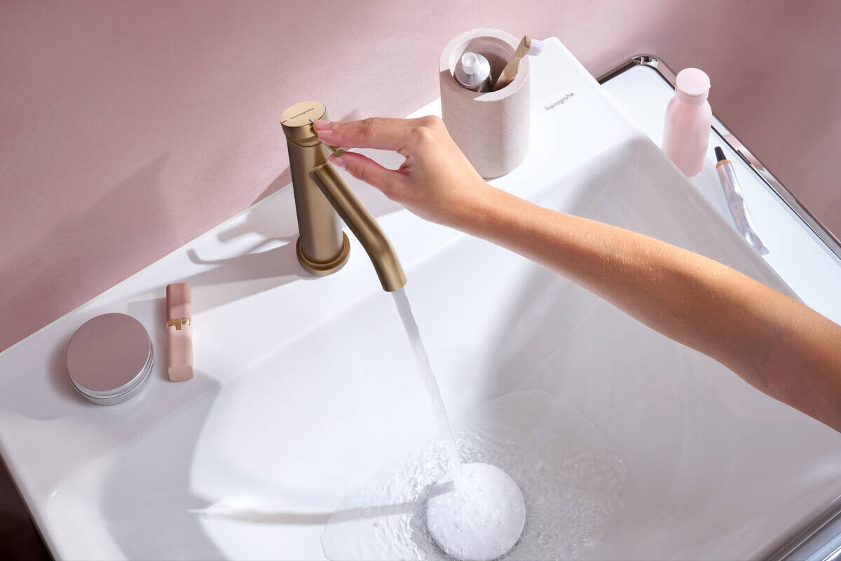 Hansgrohe Tecturis S 110 CoolStart Basin Mixer with Pull Rod and Waste in Brushed Bronze