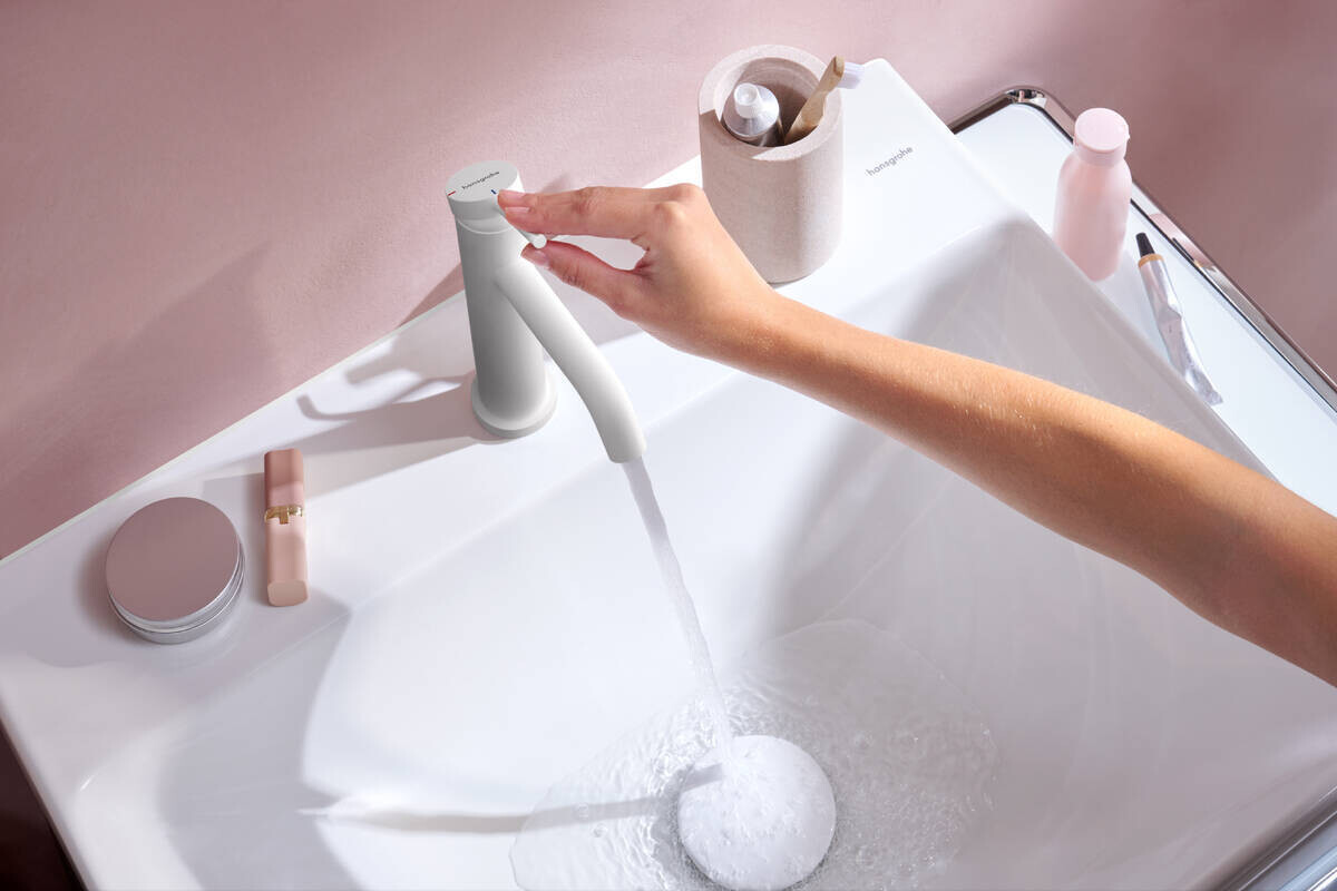 Hansgrohe Tecturis S 110 CoolStart Basin Mixer with Pull Rod and Drain in Matte White
