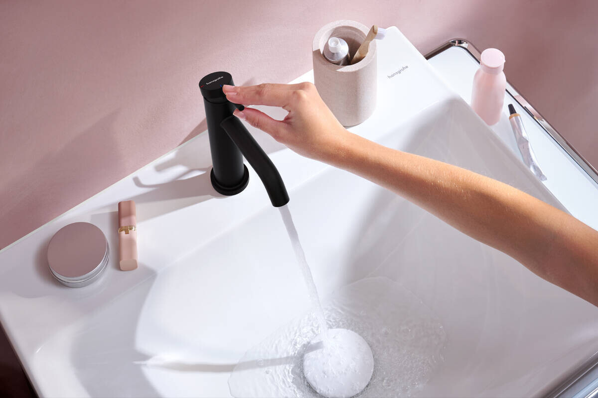 Hansgrohe Tecturis S 110 CoolStart Basin Mixer with Pull Rod and Waste in Matte Black