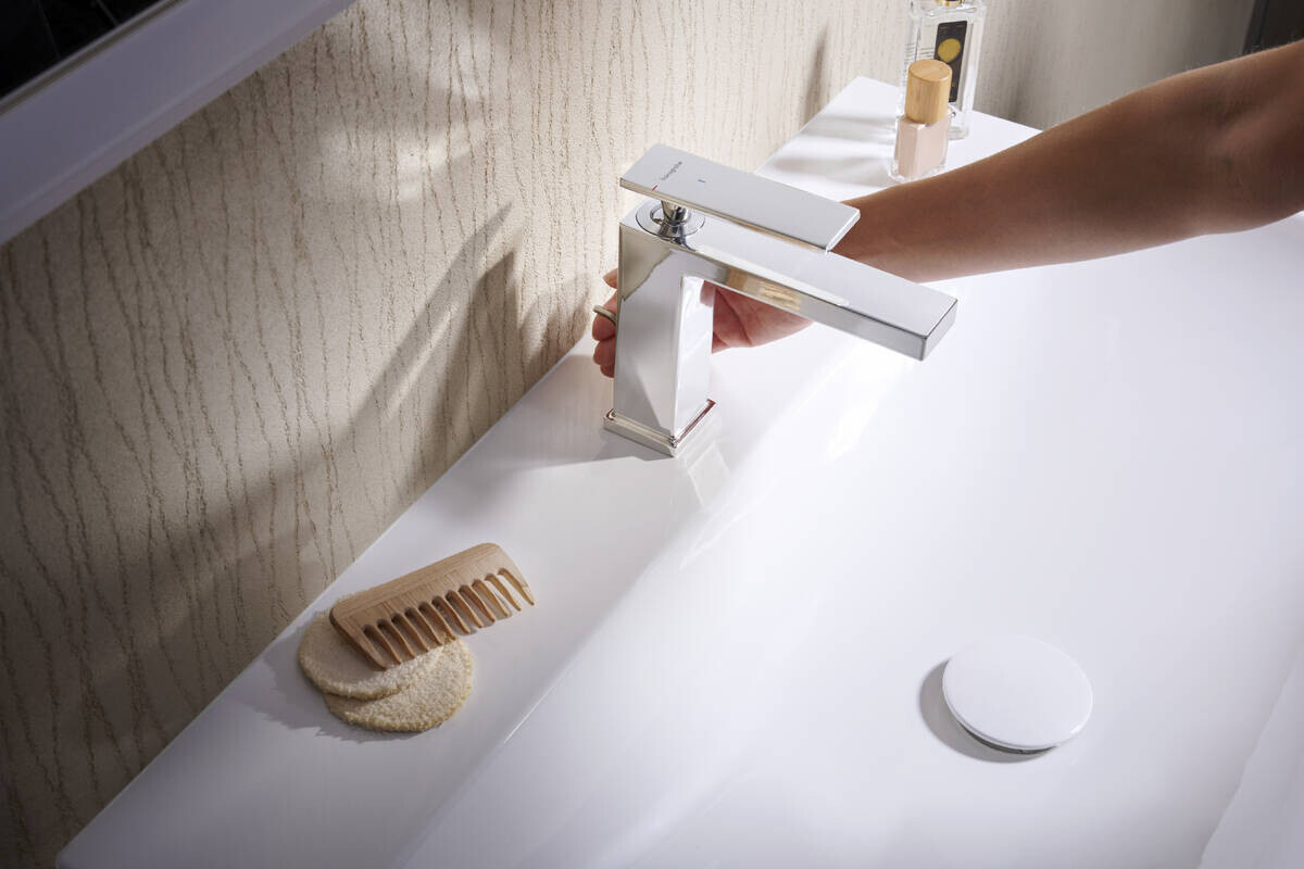 Mitigeur de lavabo Hansgrohe Tecturis E 110 CoolStart avec tirette et vidage — vue 3