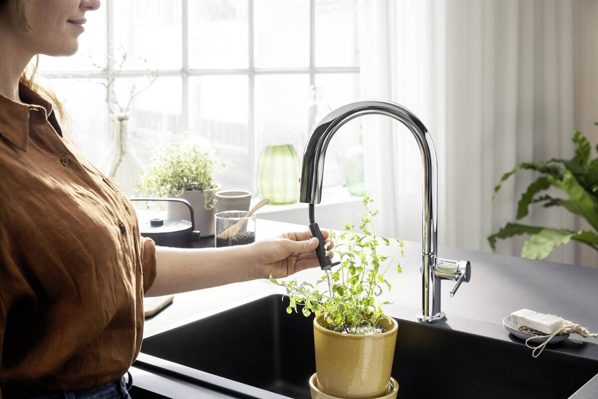Mitigeur de cuisine Hansgrohe Aqittura M91 210, avec douchette extractible 1 jet — vue 3