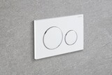 Plaque de commande Geberit Sigma20 blanche avec boutons chromés brillants, double chasse, design moderne, montage mural.