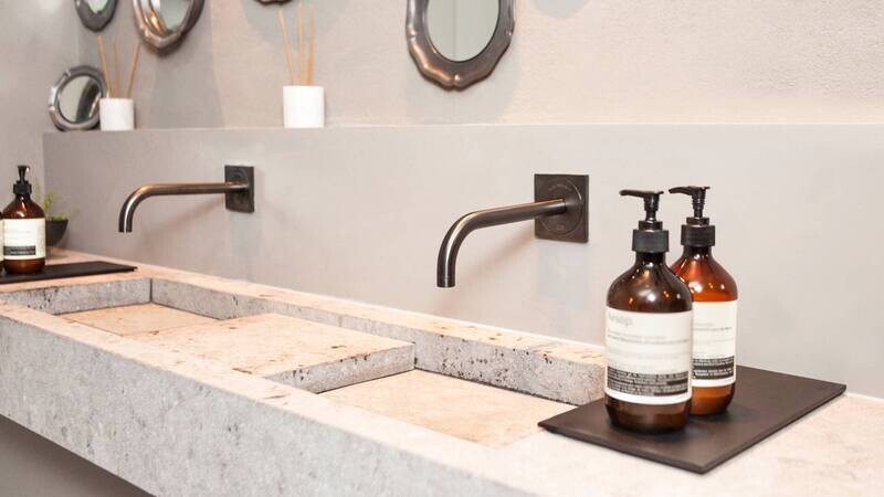 Mitigeurs de lavabo électroniques