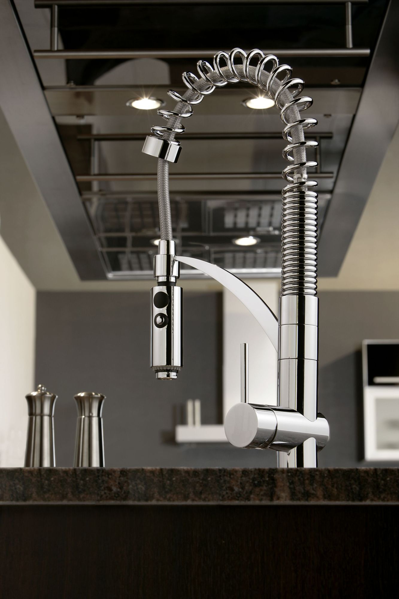Mitigeur de cuisine THG Paris Collection Tendance 125 avec douchette extractible - vue 3