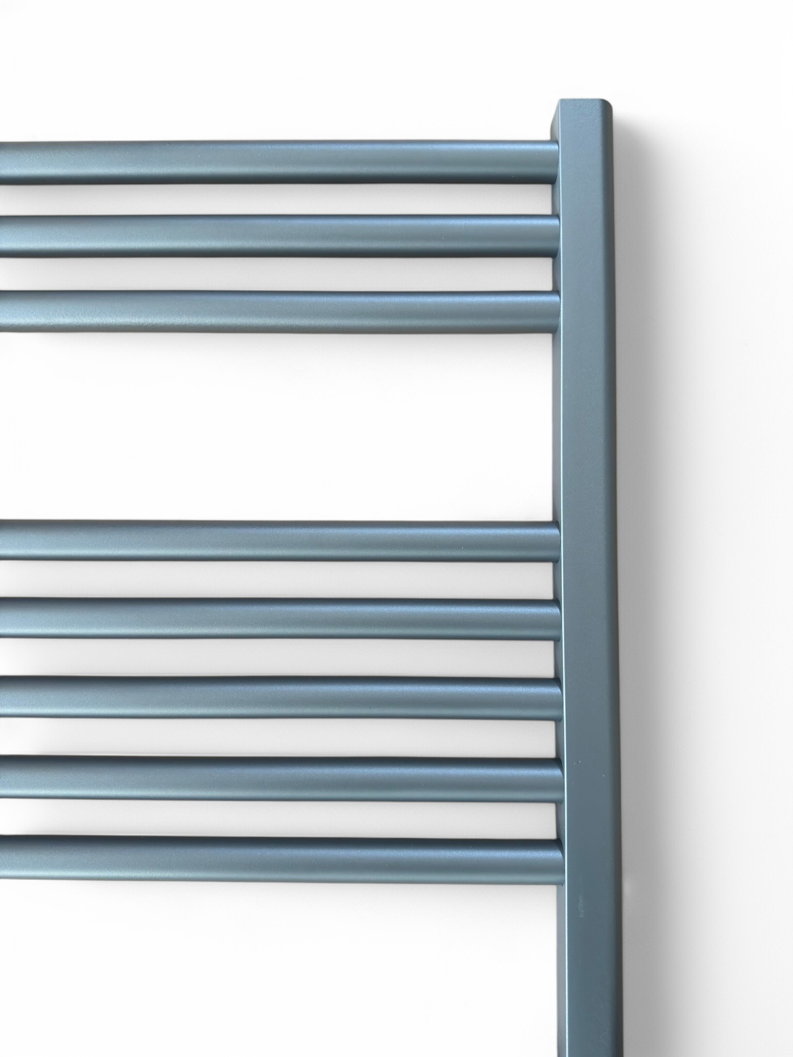 Radiateur sèche-serviettes en aluminium Fondital Cool 86 x 45 cm en gris clair