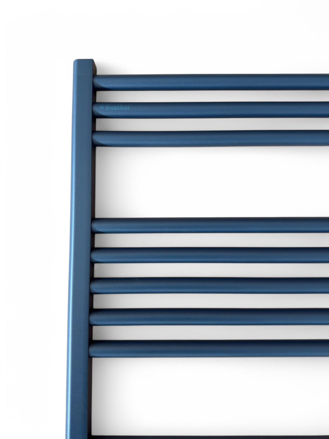 Radiateur sèche-serviettes en aluminium Fondital Cool 86 x 45 cm en bleu nuit
