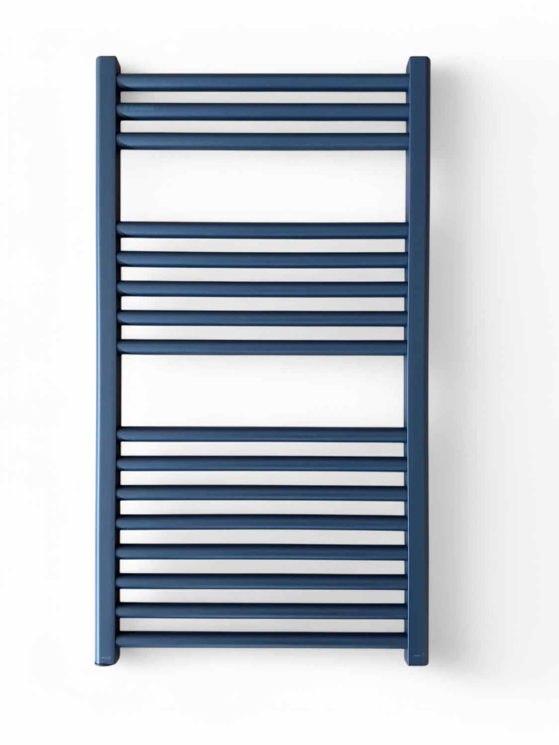 Radiateur sèche-serviettes en aluminium Fondital Cool 86 x 45 cm en bleu nuit