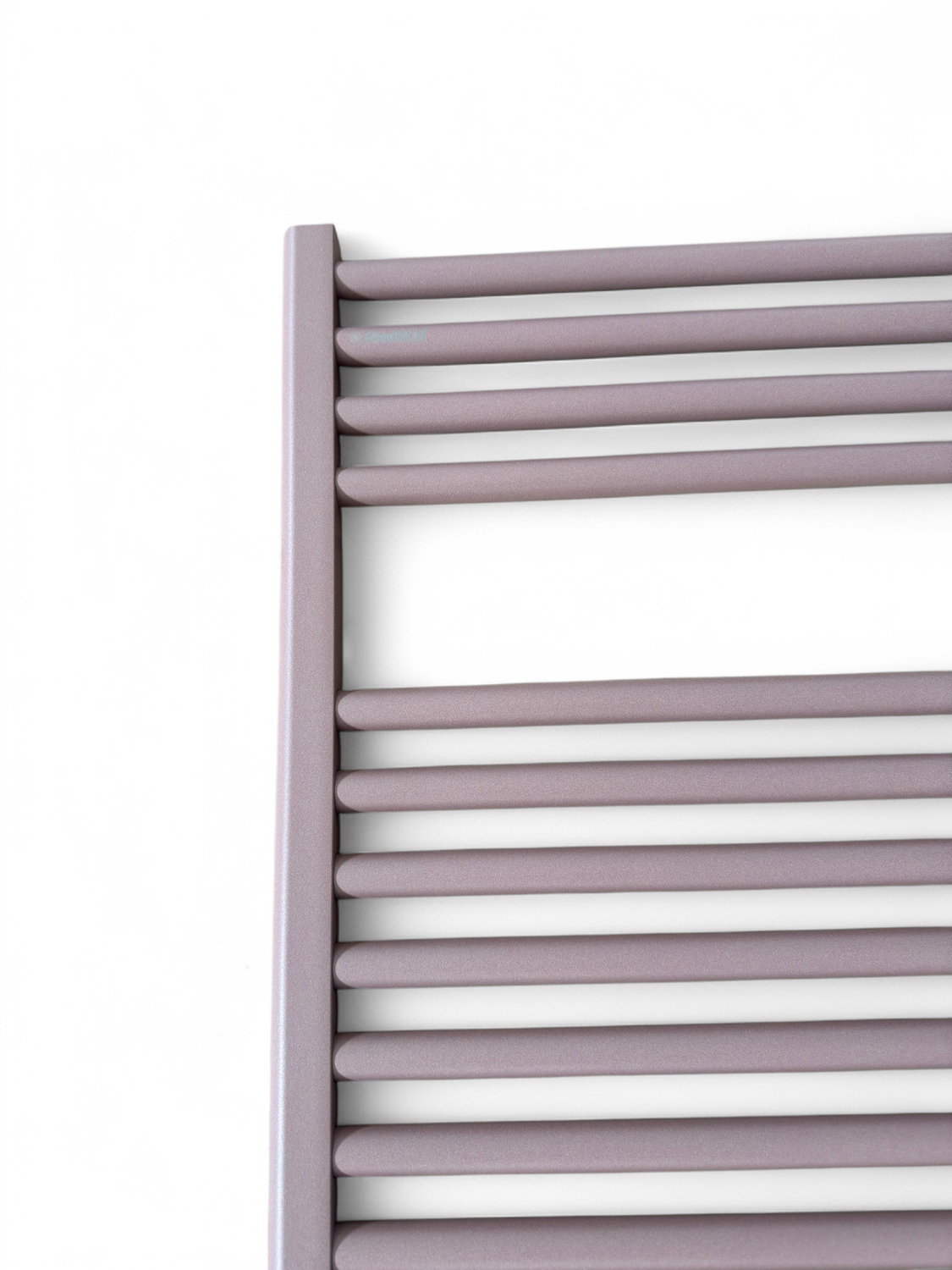 Radiateur sèche-serviettes en aluminium Fondital Cool 116 x 45 cm en rose antique