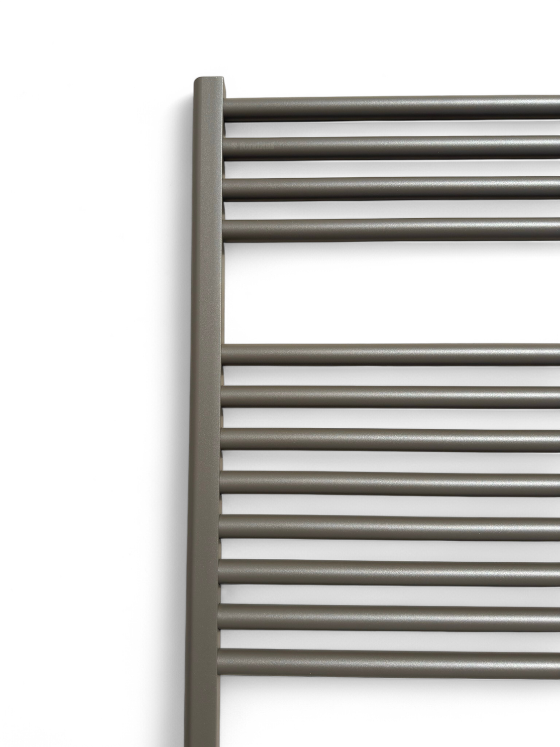 Radiateur sèche-serviettes en aluminium Fondital Cool 116 x 45 cm en bronze