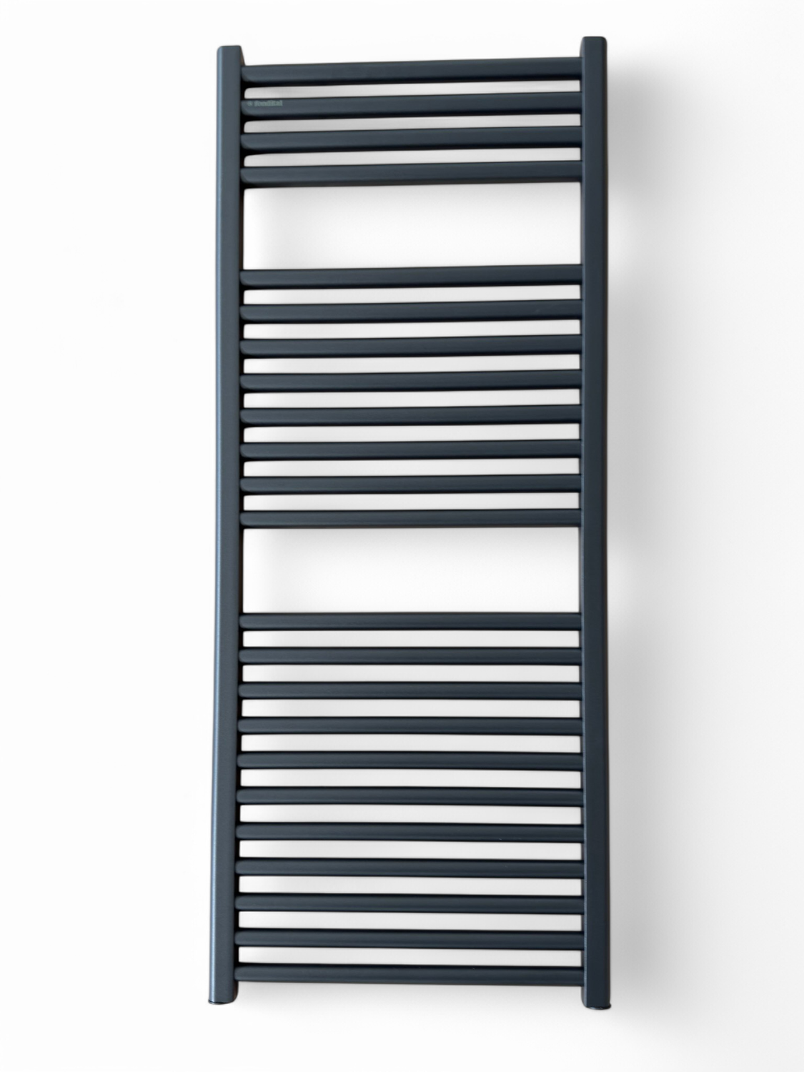 Radiateur sèche-serviettes en aluminium Fondital Cool 116 x 45 cm en noir mat