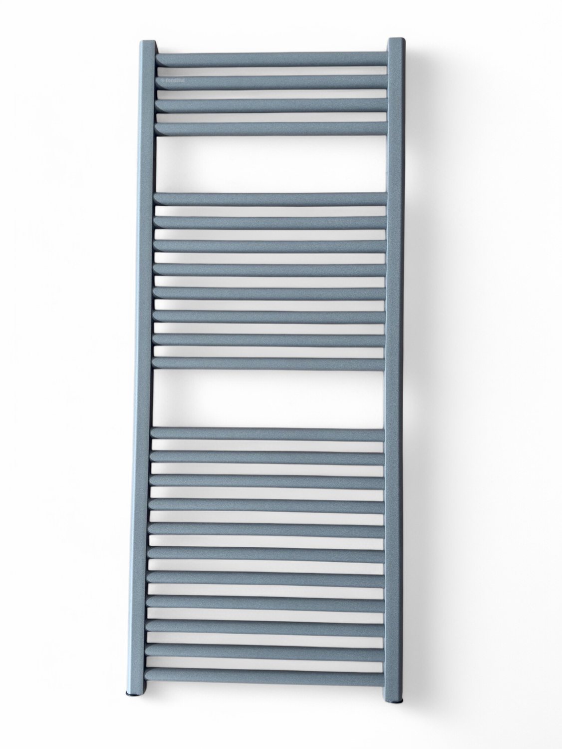 Radiateur sèche-serviettes en aluminium Fondital Cool 116 x 45 cm en argent